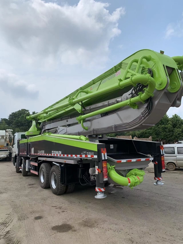 Remanufactured Used Concrete Pump Truck 52m 180M3/H For Zoomlion Beton Actros