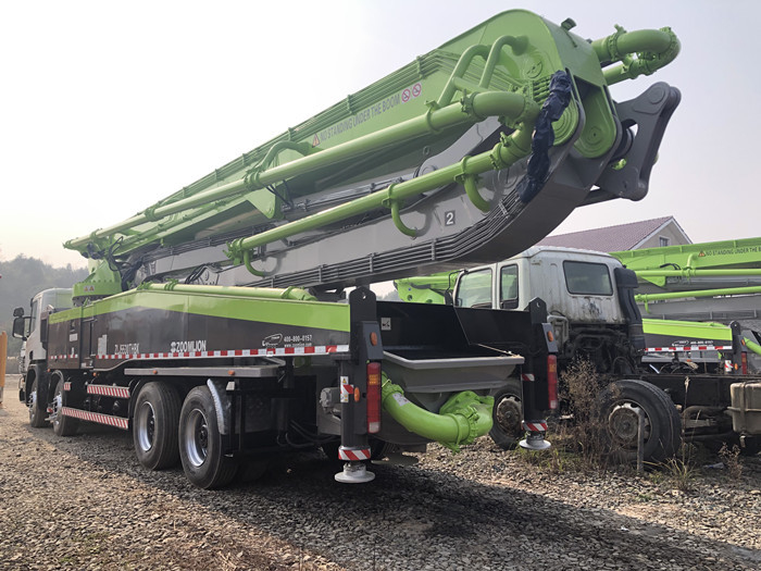 Benz X Leg Renewed Beton Pump Used Concrete Pump Truck 56 Meter For Construction