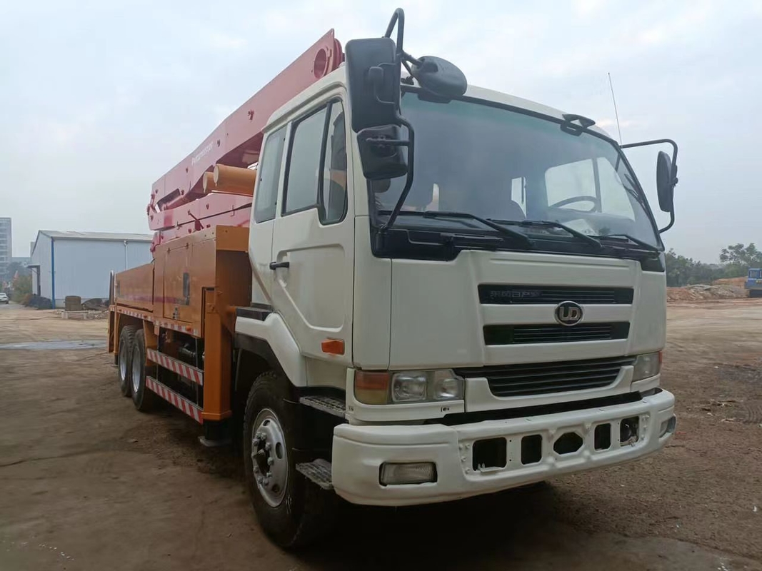 36m Second Hand Concrete Line Pump Truck Putzmeister 3 Axle UD Cement Pump Truck