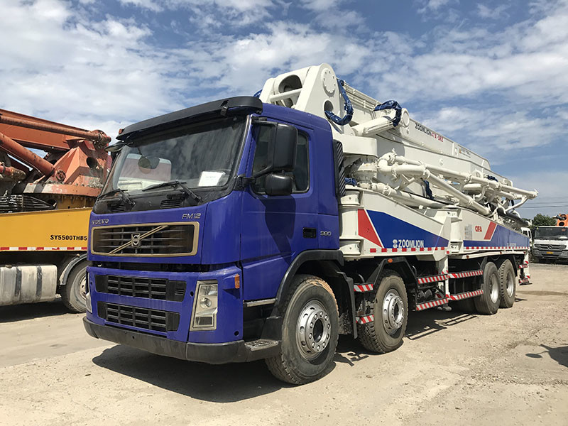 Zoomlion Refurbished Used Concrete Pump Truck Volvo Chassis FM400