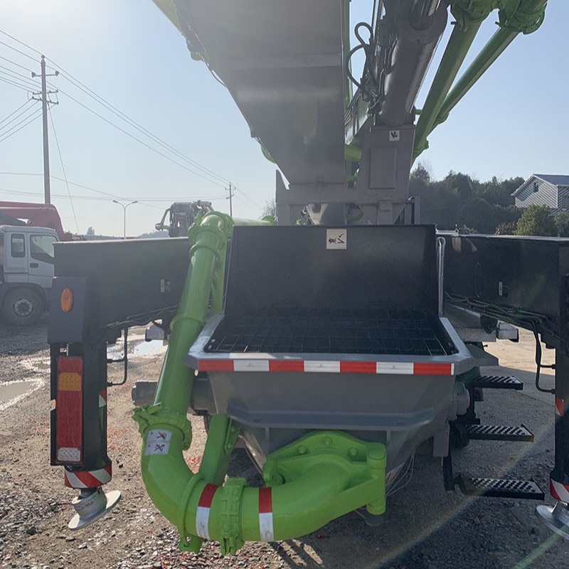 5RZ Cement Pump Benz Used Concrete Pump Trucks 47M 110m3/H