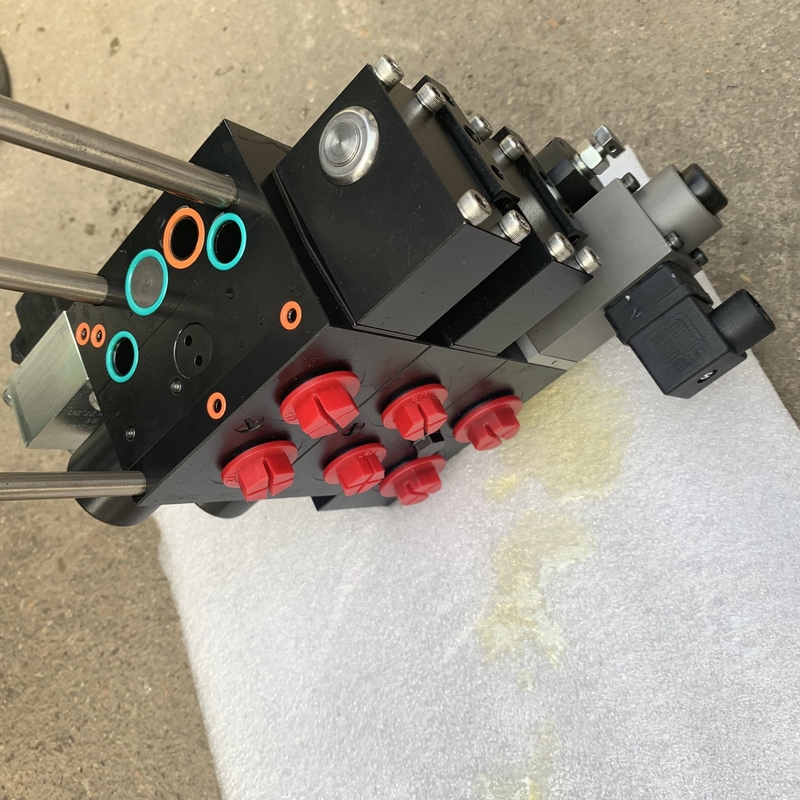 Concrete Pump Machine Zoomlion Concrete Pump Spare Parts Boom Multi Way Valve
