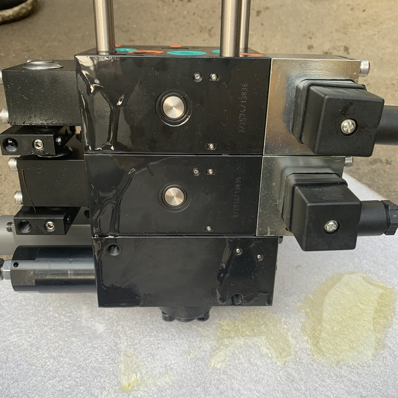 Concrete Pump Machine Zoomlion Concrete Pump Spare Parts Boom Multi Way Valve
