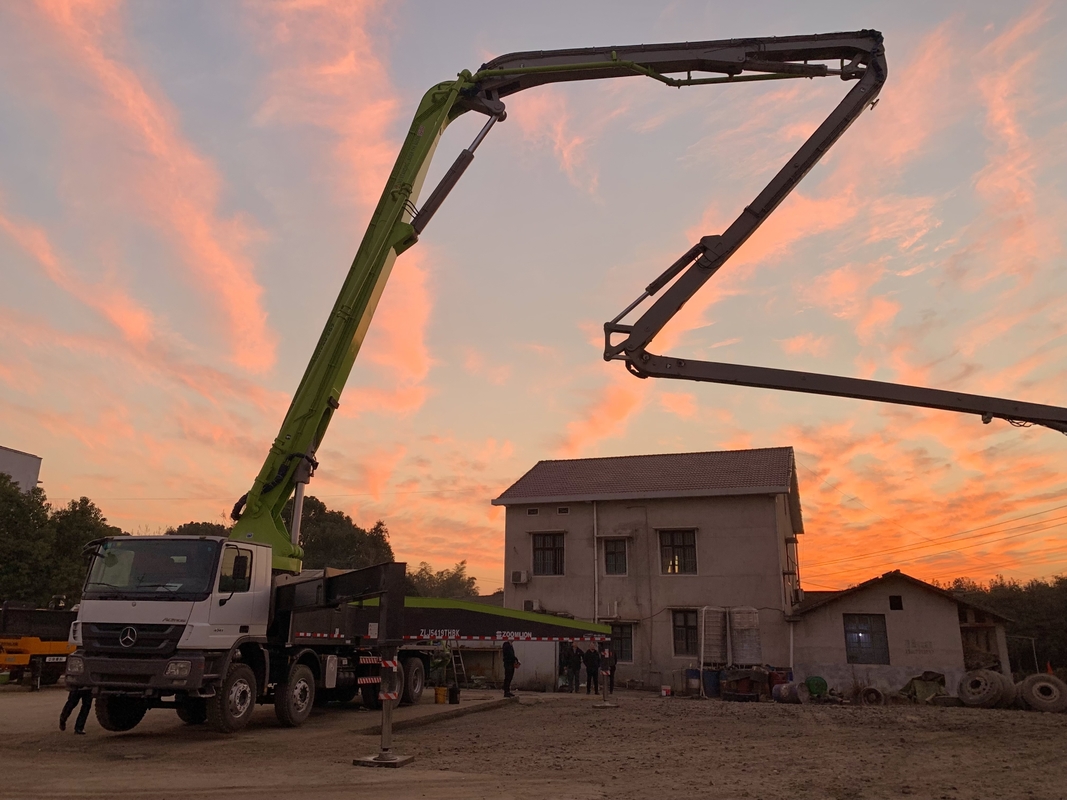 Zoomlion 60 Meter ACTROS 4141 Used Concrete Pump Truck For Transportation
