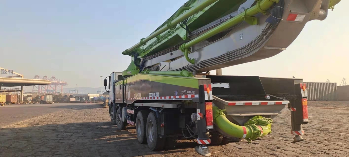 Zoomlion 180m3/H 60m Boom 9Mpa Concrete Pump Truck