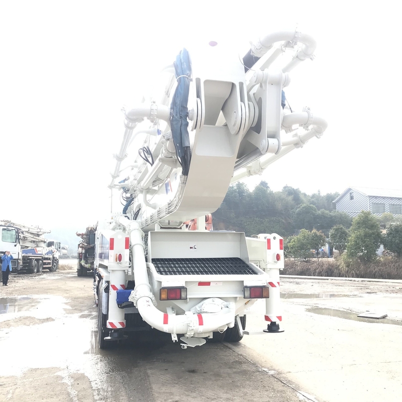 170m3/H 50m Used Zoomlion Concrete Pump Truck With Europe Chassis