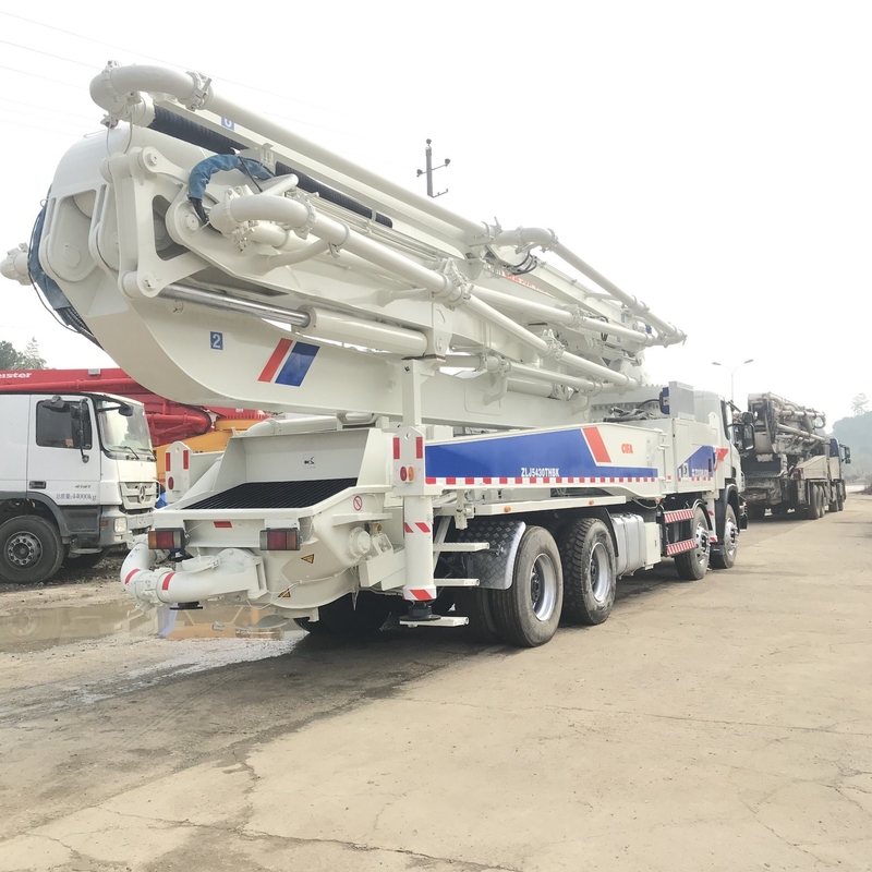 170m3/H 50m Used Zoomlion Concrete Pump Truck With Europe Chassis