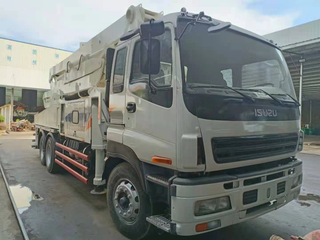 Zoomlion 37m X Leg 120m3/H Used Concrete Pump Truck