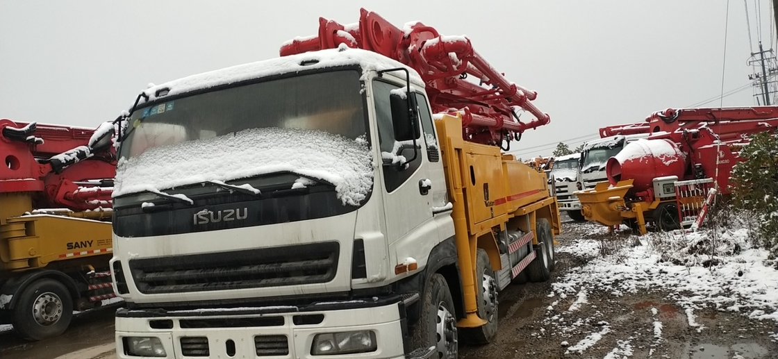 Putzmeister 42m Boom ISUZU Chassis Used Cement Truck