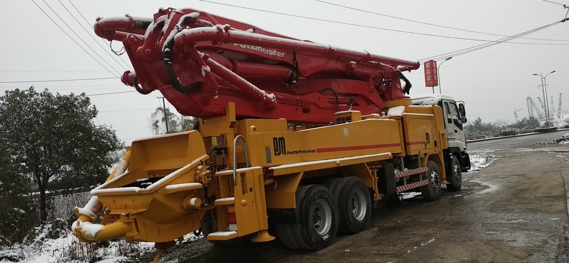 Putzmeister 42m Boom ISUZU Chassis Used Cement Truck