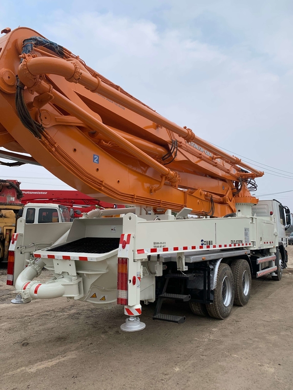 Second Hand 49m Actros Concrete Pump Boom Truck