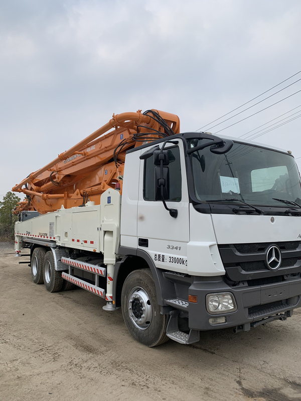 Zoomlion 49M Concrete Equipment Concrete Placing 5 Boom Beton Pumper Renewed 140m3/h Concrete Pump Actros 3341 Truck