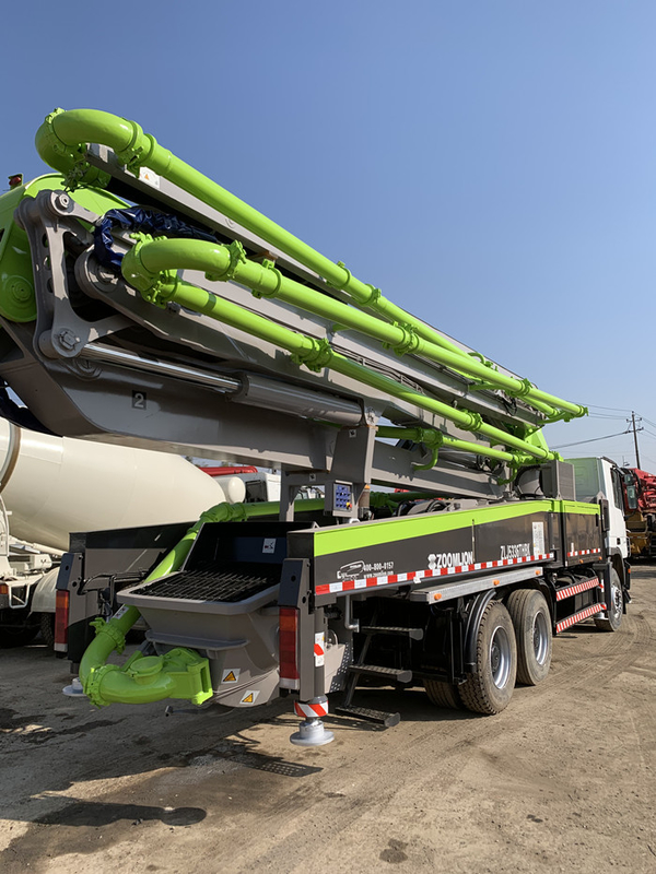 Construction Engineering Concrete Pumping Truck 120m3/H Actros 3341 Zoomlion 47M