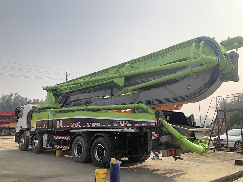 Electric Remote Control 180m3/H Truck Mounted Concrete Pumps Hydraulic System